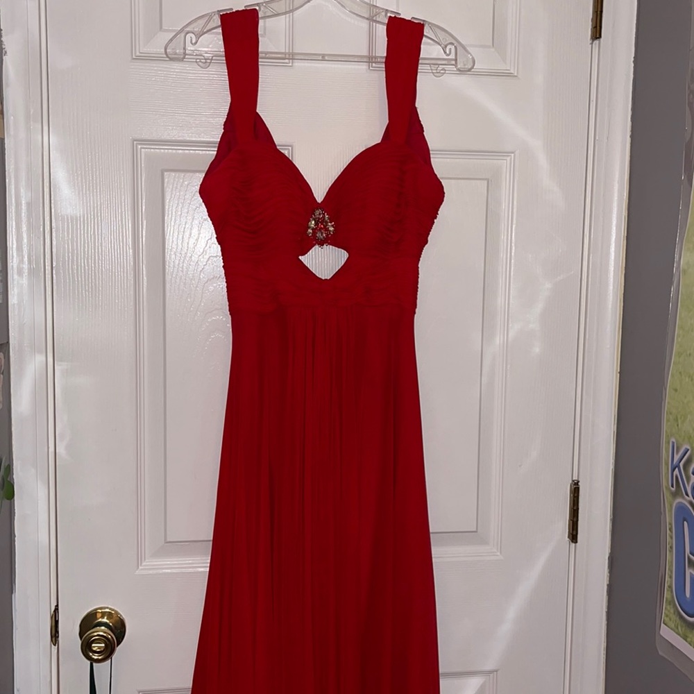 Long red prom dress